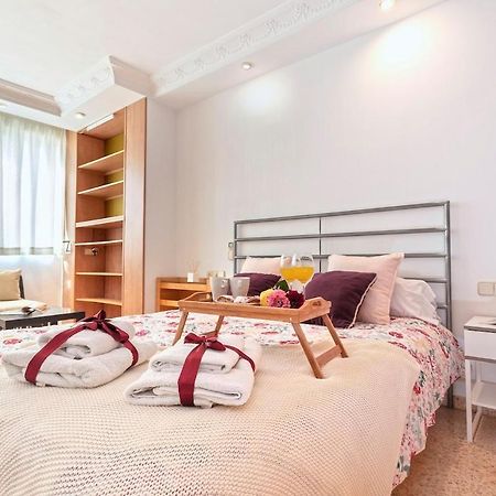 -Malagasunapts- West Beach Malaga Seafood & Relax Extérieur photo